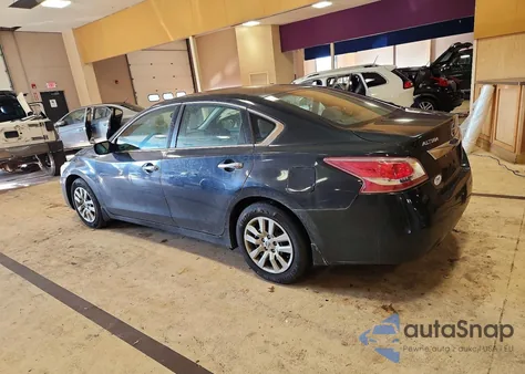 2013 Nissan Altima 2.5 z USA, uszkodzony, nr VIN 1N4AL3AP2DN491663